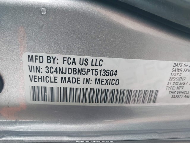44828672 :رقم المزاد ، 3C4NJDBN5PT513504 vin ، 2023 Jeep Compass Latitude 4x4 مزاد بيع