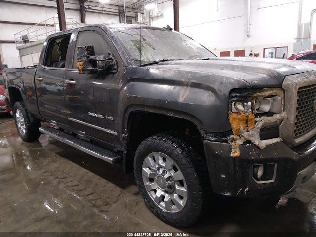 1GT12UE89GF247738 GMC Sierra 2500hd Denali