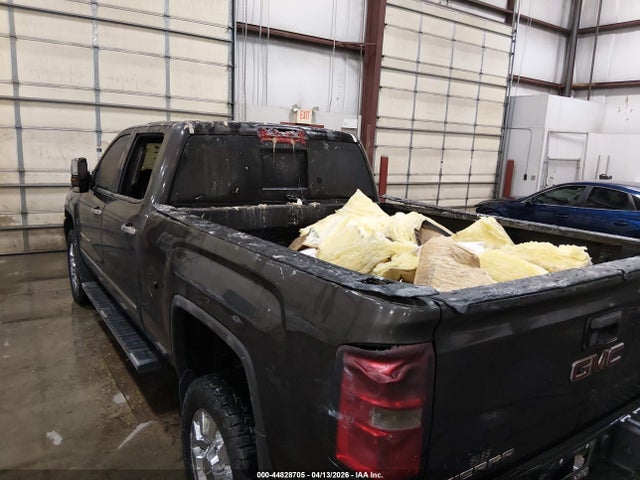 1GT12UE89GF247738 GMC Sierra 2500hd Denali