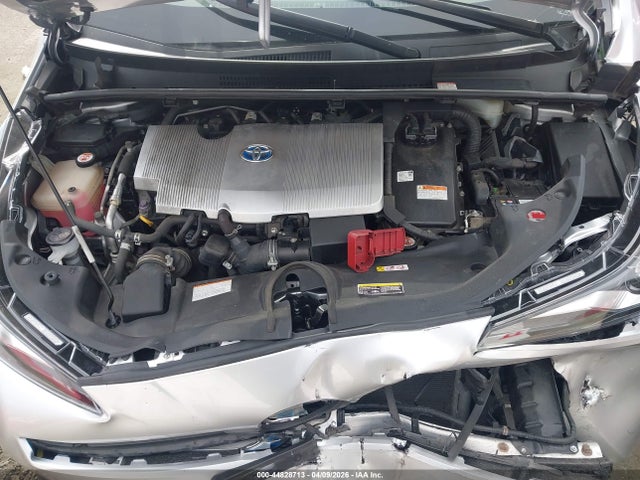 JTDKARFU8K3092335 Toyota PRIUS XLE
