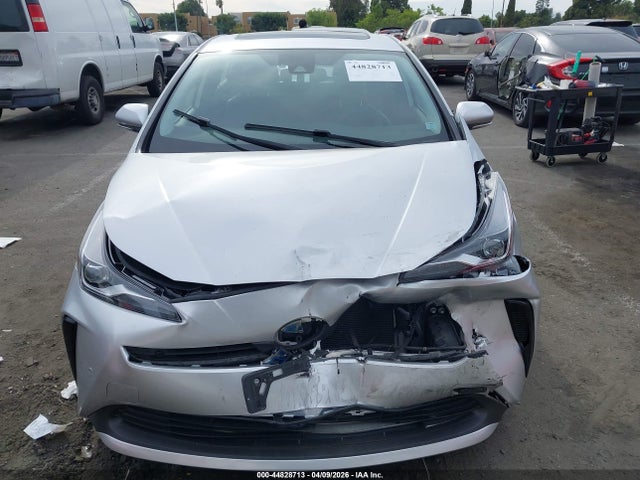 JTDKARFU8K3092335 Toyota PRIUS XLE