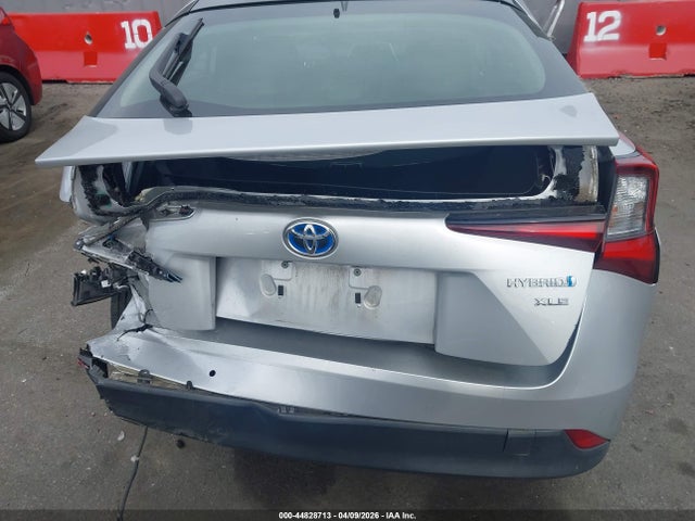 JTDKARFU8K3092335 Toyota PRIUS XLE