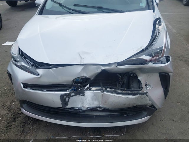 JTDKARFU8K3092335 Toyota PRIUS XLE