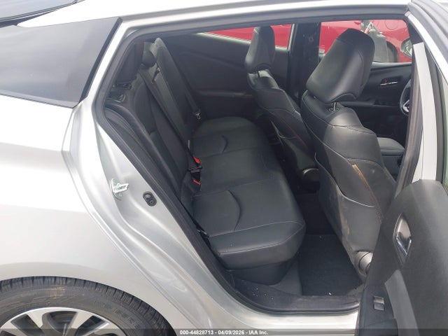 JTDKARFU8K3092335 Toyota PRIUS XLE