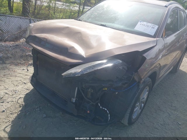 44828730 :رقم المزاد ، KM8J3CA48HU318205 vin ، 2017 Hyundai Tucson Se مزاد بيع