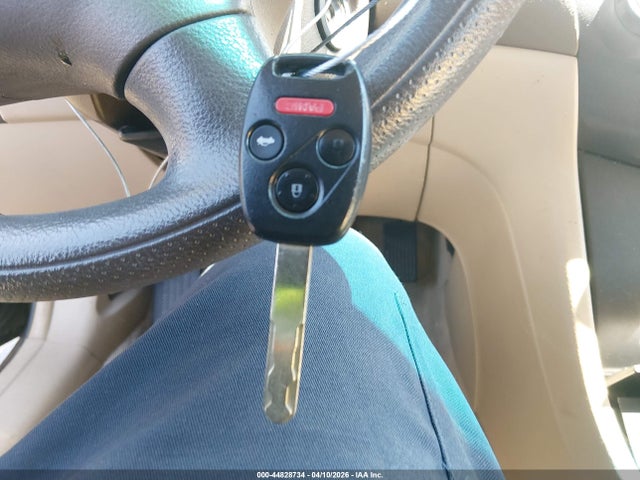 2007 Honda Accord 2.4 Lx მანქანა იყიდება აუქციონზე, vin: 1HGCM56457A077770, აუქციონის ნომერი: 44828734