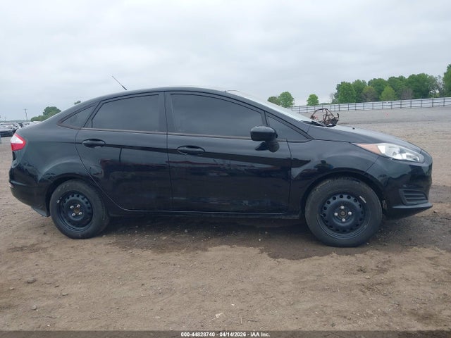 44828740 :رقم المزاد ، 3FADP4AJ0KM114131 vin ، 2019 Ford Fiesta S مزاد بيع