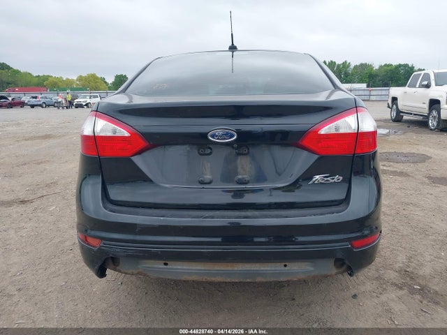 44828740 :رقم المزاد ، 3FADP4AJ0KM114131 vin ، 2019 Ford Fiesta S مزاد بيع