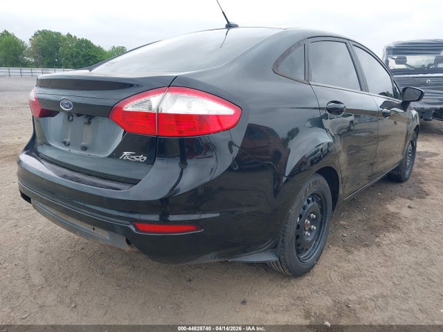 44828740 :رقم المزاد ، 3FADP4AJ0KM114131 vin ، 2019 Ford Fiesta S مزاد بيع