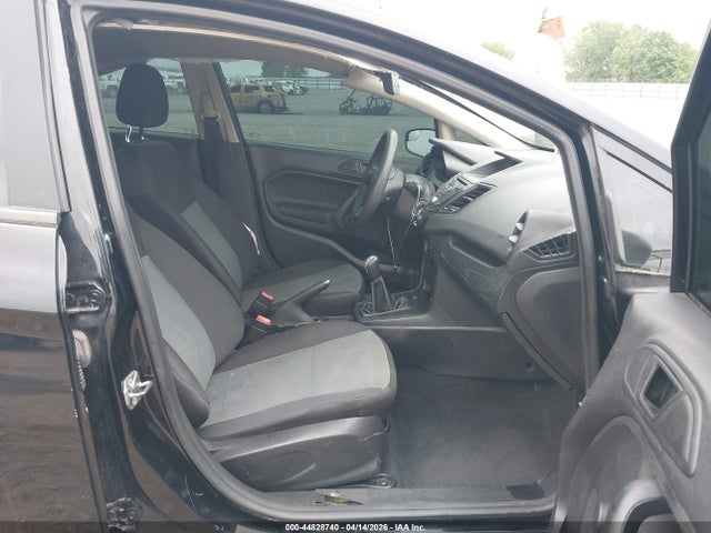 44828740 :رقم المزاد ، 3FADP4AJ0KM114131 vin ، 2019 Ford Fiesta S مزاد بيع