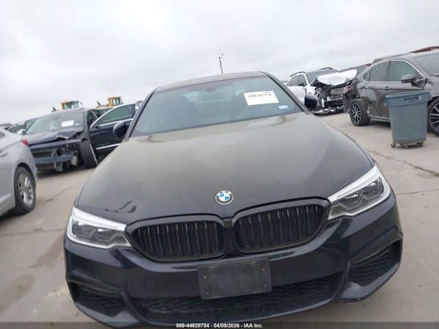2017 Bmw 540i მანქანა იყიდება აუქციონზე, vin: WBAJE5C35HG915838, აუქციონის ნომერი: 44828754