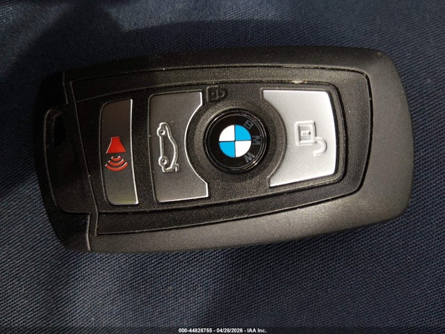44828755 :رقم المزاد ، WBA5A7C59GG643206 vin ، 2016 Bmw 528i Xdrive مزاد بيع