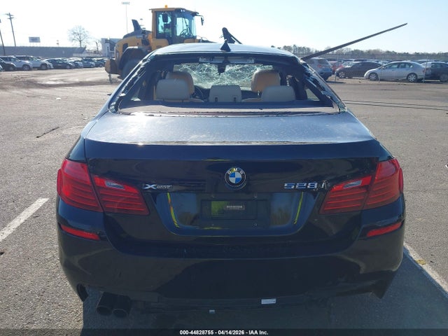 44828755 :رقم المزاد ، WBA5A7C59GG643206 vin ، 2016 Bmw 528i Xdrive مزاد بيع