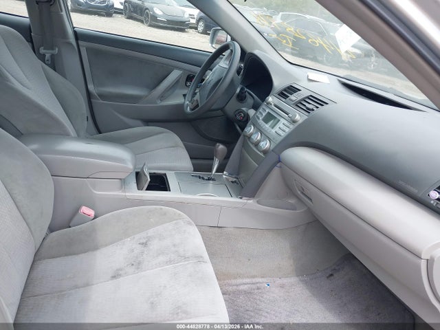 Продаж на аукціоні авто 2011 Toyota Camry Le, vin: 4T1BF3EK6BU748259, номер лоту: 44828778