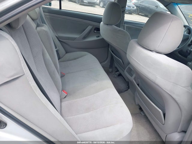 Продаж на аукціоні авто 2011 Toyota Camry Le, vin: 4T1BF3EK6BU748259, номер лоту: 44828778