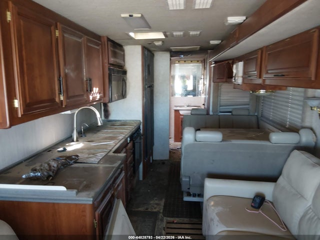 Продаж на аукціоні авто 2002 Freightliner Chassis X Line Motor Home, vin: 4UZAAHAK42CJ91628, номер лоту: 44828793