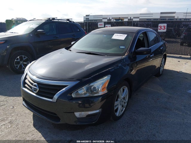 Продажа на аукционе авто 2013 Nissan Altima 3.5 S, vin: 1N4BL3AP6DC210142, номер лота: 44828813
