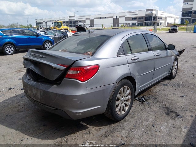 Aukcja sprzedaży 2013 Chrysler 200 Touring, vin: 1C3CCBBB0DN714884, numer aukcji: 44828825