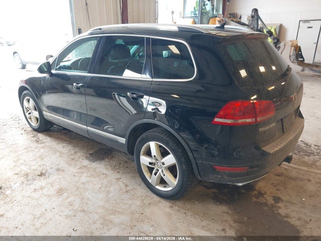 Продаж на аукціоні авто 2012 Volkswagen Touareg Tdi Lux, vin: WVGEK9BP7CD008071, номер лоту: 44828829