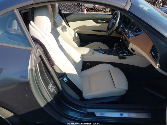 44828894 :رقم المزاد ، WBALL5C51FJ997745 vin ، 2015 Bmw Z4 Sdrive28i مزاد بيع