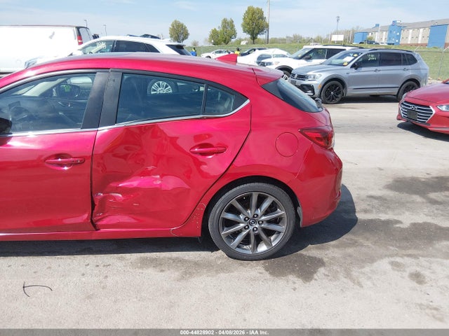Продаж на аукціоні авто 2018 Mazda Mazda3 Grand Touring, vin: 3MZBN1M38JM272134, номер лоту: 44828902