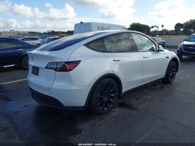 2023 Tesla Model Y Rwd მანქანა იყიდება აუქციონზე, vin: 7SAYGDED9PF965598, აუქციონის ნომერი: 44828927