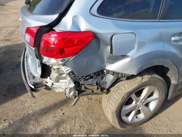Aukcja sprzedaży 2013 Subaru Outback 2.5i Limited, vin: 4S4BRBKC3D3265254, numer aukcji: 44828938