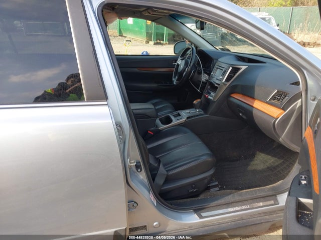 Aukcja sprzedaży 2013 Subaru Outback 2.5i Limited, vin: 4S4BRBKC3D3265254, numer aukcji: 44828938