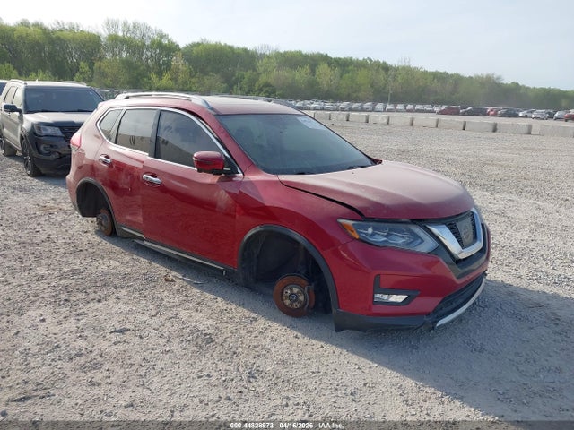2017 Nissan Rogue Sl მანქანა იყიდება აუქციონზე, vin: 5N1AT2MVXHC810335, აუქციონის ნომერი: 44828973