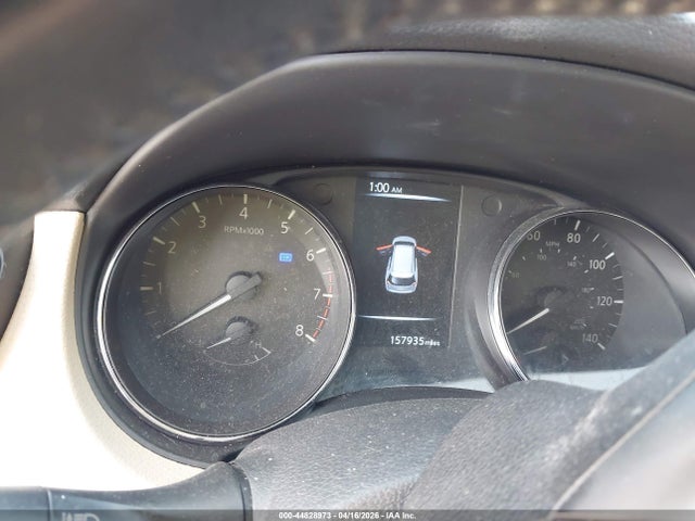 2017 Nissan Rogue Sl მანქანა იყიდება აუქციონზე, vin: 5N1AT2MVXHC810335, აუქციონის ნომერი: 44828973