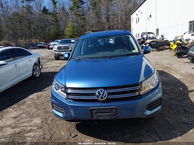 44828976 :رقم المزاد ، WVGBV7AX8JK003745 vin ، 2018 Volkswagen Tiguan Limited 2.0t مزاد بيع