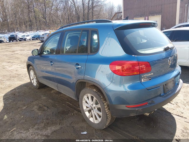 44828976 :رقم المزاد ، WVGBV7AX8JK003745 vin ، 2018 Volkswagen Tiguan Limited 2.0t مزاد بيع