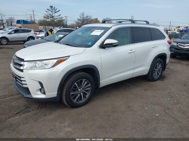 Aukcja sprzedaży 2018 Toyota Highlander Xle, vin: 5TDJZRFHXJS882515, numer aukcji: 44828984