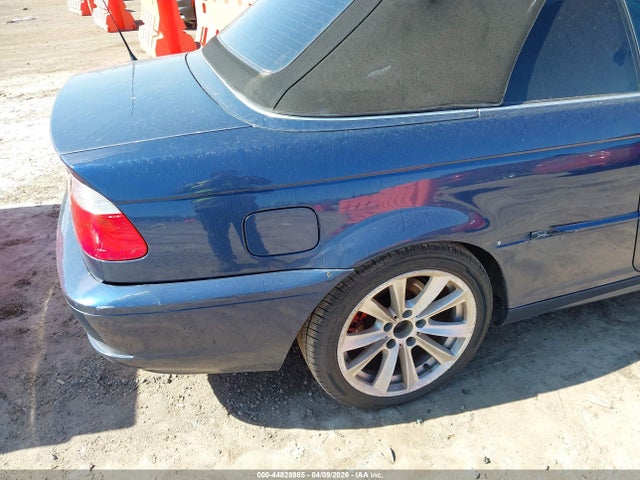 44828985 :رقم المزاد ، WBABW334X4PL33209 vin ، 2004 Bmw 325ci مزاد بيع