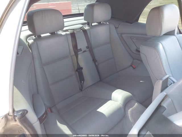 44828985 :رقم المزاد ، WBABW334X4PL33209 vin ، 2004 Bmw 325ci مزاد بيع