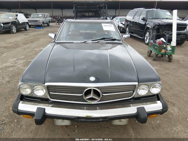 1987 Mercedes-benz 560 Sl მანქანა იყიდება აუქციონზე, vin: WDBBA48DXHA062451, აუქციონის ნომერი: 44829001