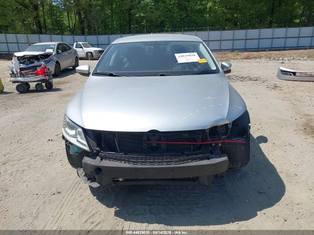 Продаж на аукціоні авто 2013 Volkswagen Cc 2.0t Sport, vin: WVWBN7AN8DE517472, номер лоту: 44829020