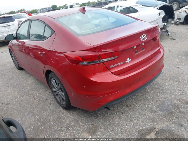 2018 HYUNDAI ELANTRA 5NPD84LF1JH249297 Photo 2