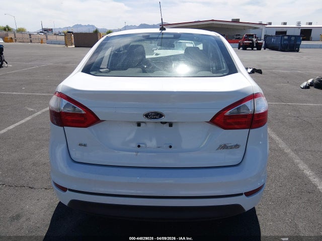 Ford FIESTA SE 2018 3FADP4BJ2JM136600 Image 17
