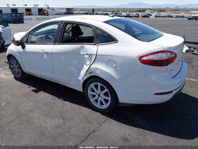 Ford FIESTA SE 2018 3FADP4BJ2JM136600 Image 3