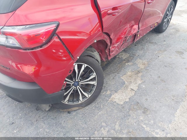 44829030 :رقم المزاد ، 1FMCU9H94NUB39990 vin ، 2022 Ford Escape Sel مزاد بيع