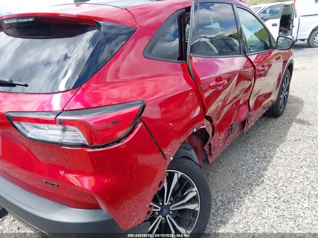 44829030 :رقم المزاد ، 1FMCU9H94NUB39990 vin ، 2022 Ford Escape Sel مزاد بيع