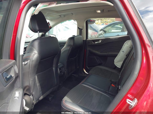 44829030 :رقم المزاد ، 1FMCU9H94NUB39990 vin ، 2022 Ford Escape Sel مزاد بيع