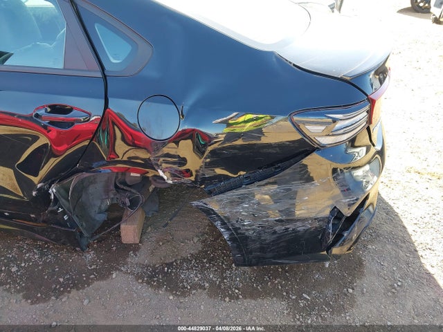 44829037 :رقم المزاد ، 3KPF54AD9NE472345 vin ، 2022 Kia Forte Gt-line مزاد بيع