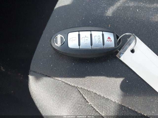 44829044 :رقم المزاد ، 3N1CN8DV2ML811264 vin ، 2021 Nissan Versa S Xtronic Cvt مزاد بيع