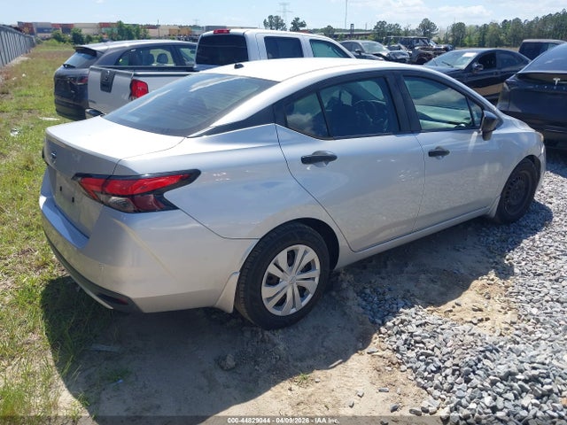 44829044 :رقم المزاد ، 3N1CN8DV2ML811264 vin ، 2021 Nissan Versa S Xtronic Cvt مزاد بيع