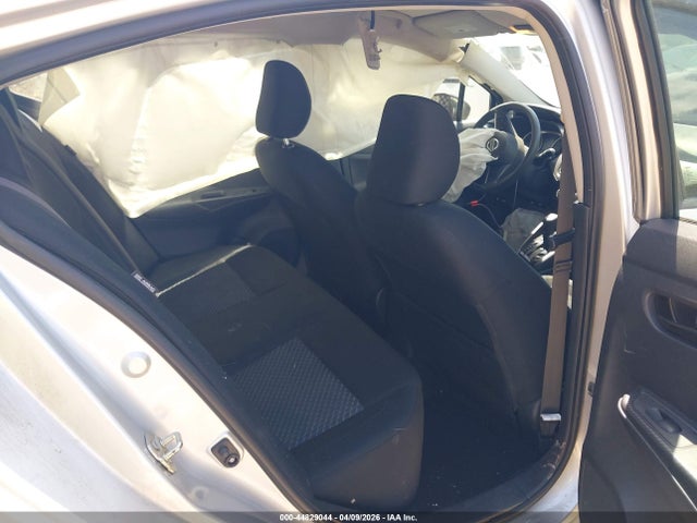 44829044 :رقم المزاد ، 3N1CN8DV2ML811264 vin ، 2021 Nissan Versa S Xtronic Cvt مزاد بيع