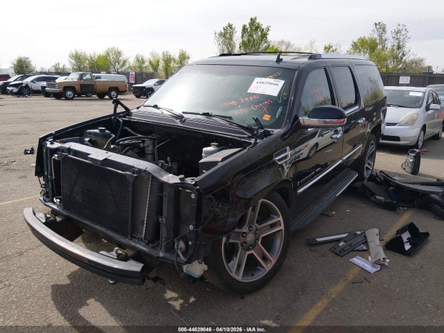 2008 Cadillac Escalade Esv Standard მანქანა იყიდება აუქციონზე, vin: 1GYFK66858R187824, აუქციონის ნომერი: 44829046