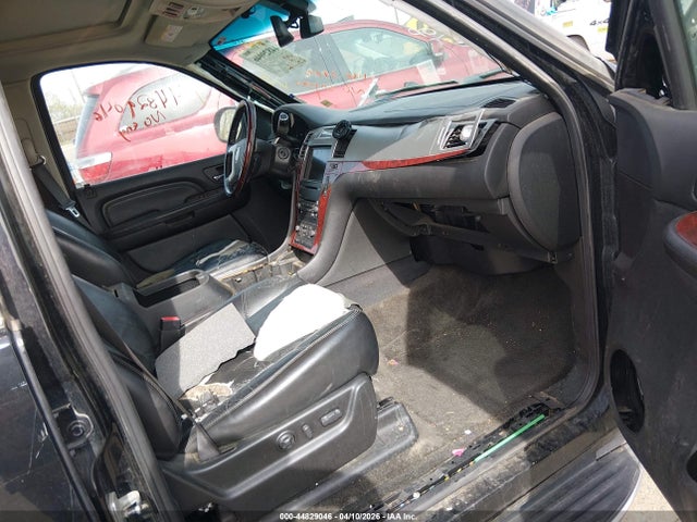 2008 Cadillac Escalade Esv Standard მანქანა იყიდება აუქციონზე, vin: 1GYFK66858R187824, აუქციონის ნომერი: 44829046