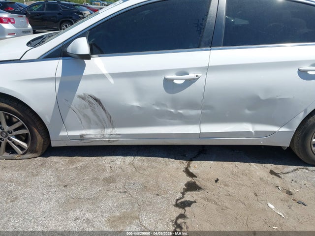Продаж на аукціоні авто 2017 Hyundai Sonata Se, vin: 5NPE24AF1HH486200, номер лоту: 44829050